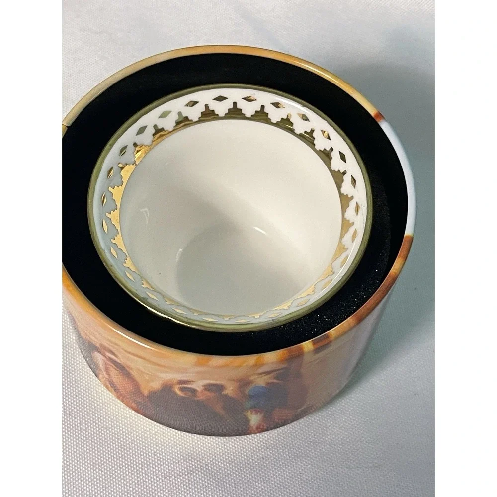 Vintage Chinese Porcelain Mini Sake/Tea Cup, 3oz, China‎